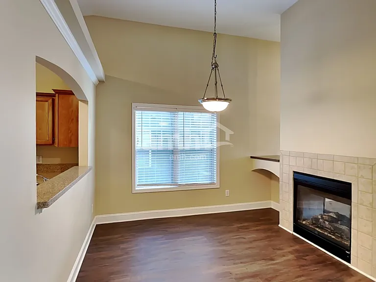 414 Arrowhead Trl — Photo 7