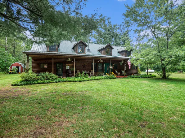 7 W Four Mile Rd, Luther, MI 49656