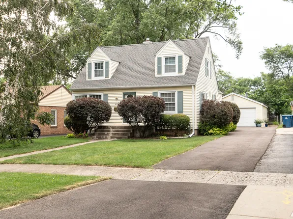 421 W Verret St, Elmhurst, IL 60126