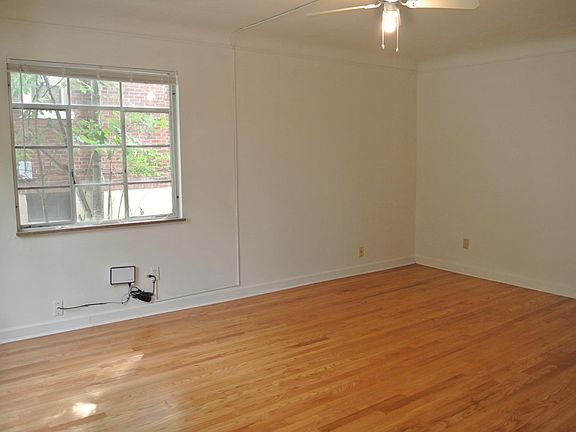 5th image of 3315 Nash Ave #C