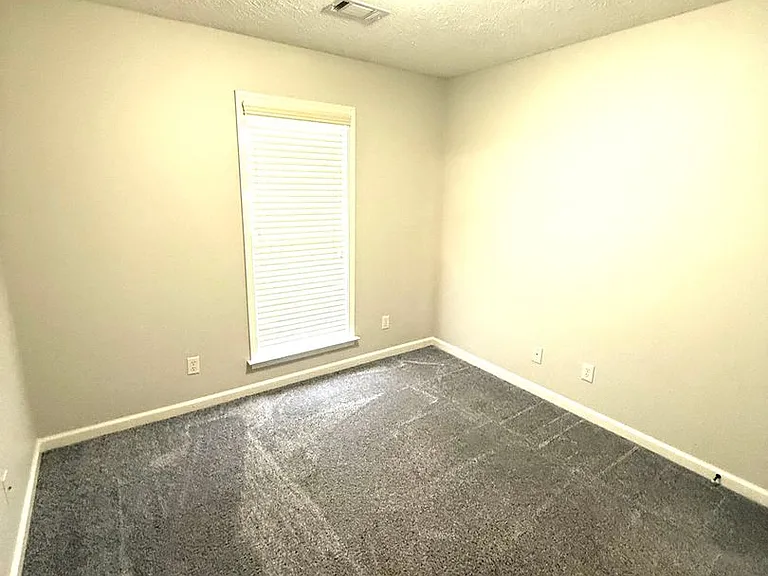 8708 Lindsey Ln — Photo 13