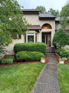 1945 Eastchester Dr UNIT C, High Pt, NC, 27265