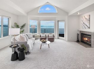 1564 Alki Ave SW APT 406, Seattle, WA
