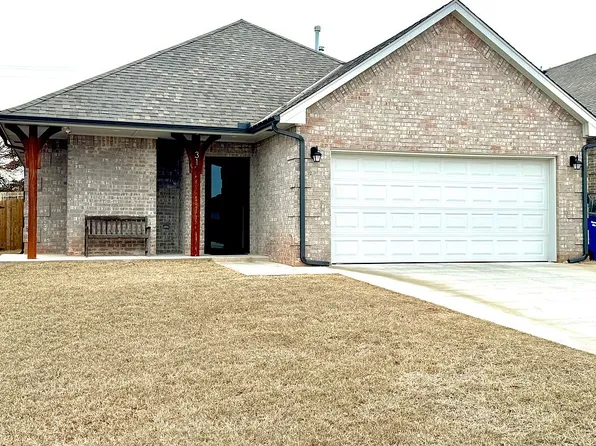 31 Timber Ln, Harrah, OK 73045