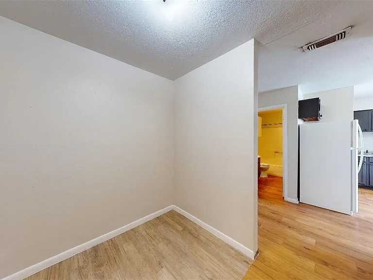 725 Peppertree Dr #29 — Photo 14