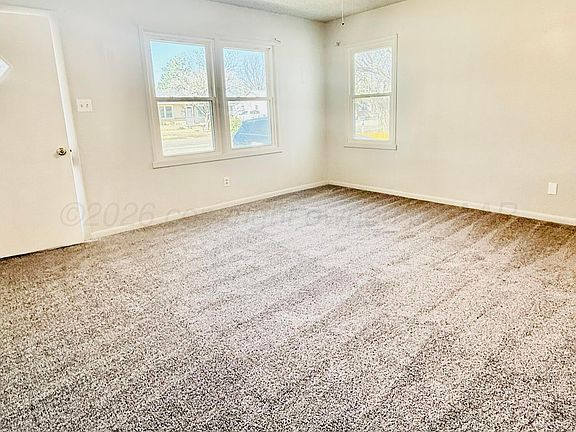 2nd image of 206 Cherry Ave