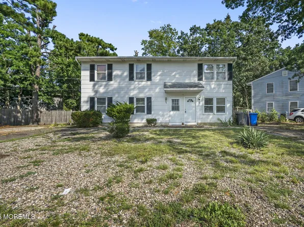 47 Atlantis Ave #A, Manahawkin, NJ 08050