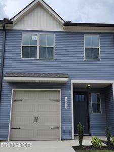 1817 Bennett Village Dr, Maryville, TN, 37804