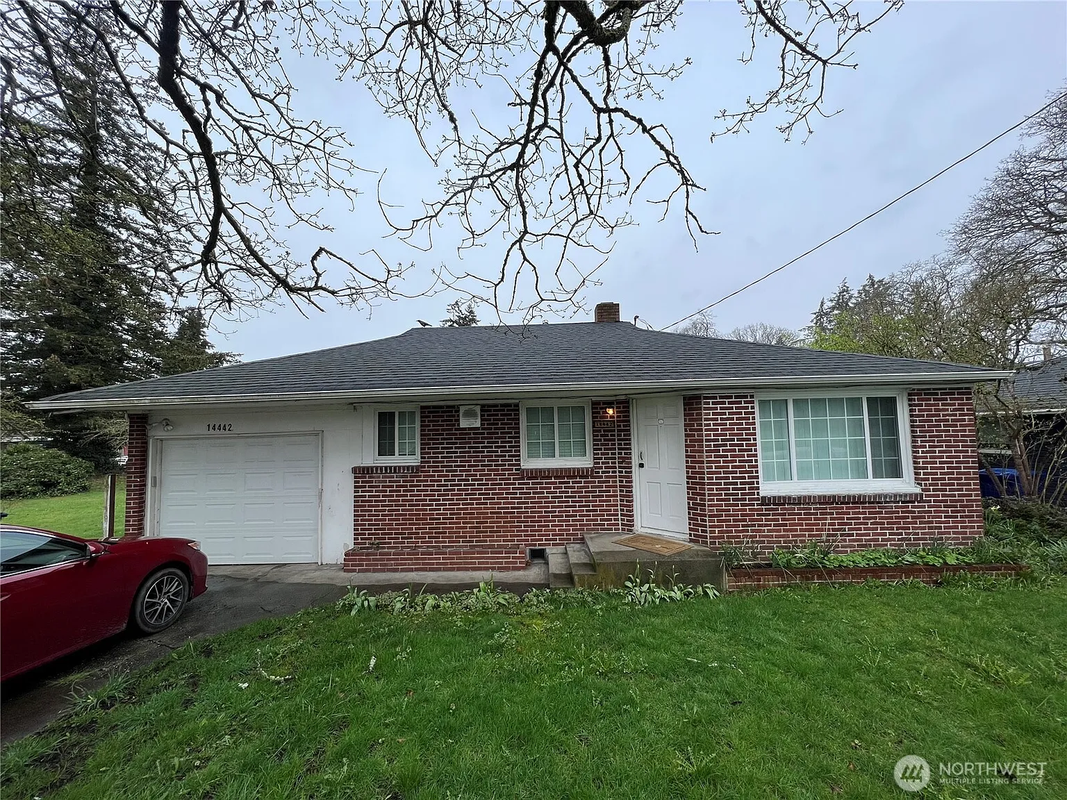 14442 Union Avenue SW photo 1