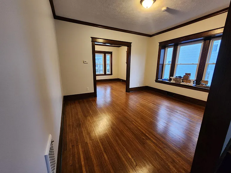 674 Parsells Ave #674 — Photo 14