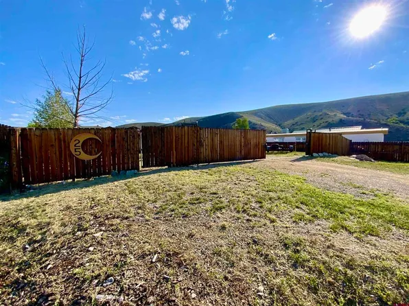25 Willow Lane, Gunnison, CO 81230