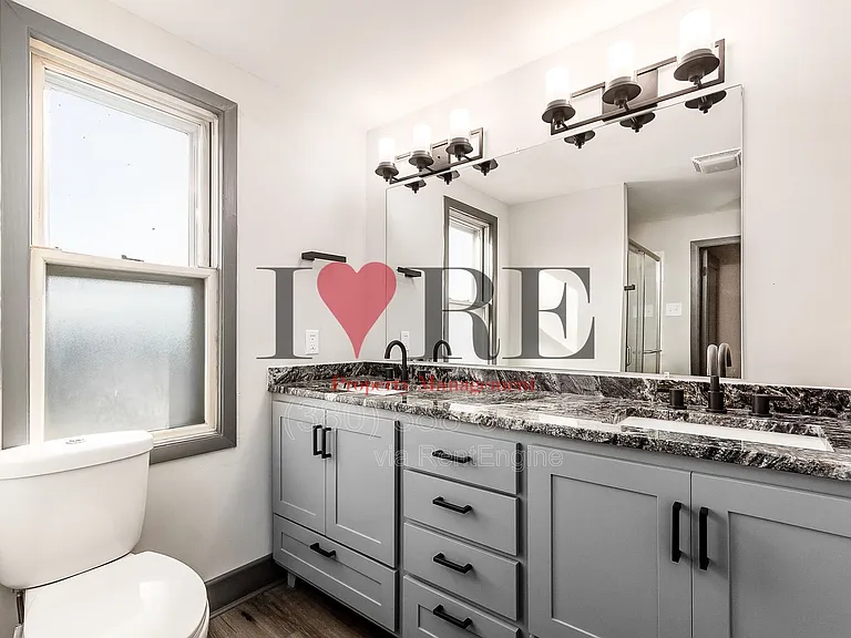 158 Dakota Ave — Photo 41