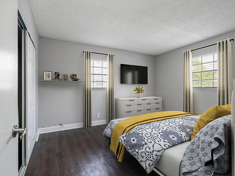 The Village at Eastpointe Apartments — Photo 8