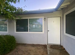 20395 Zuni Rd APT 3, Apple Valley, CA 92307
