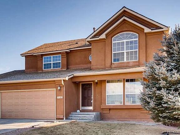 3rd image of 7497 Legend Hill Dr