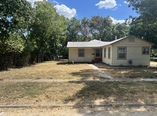 920 E Walnut St, Hillsboro, TX 76645