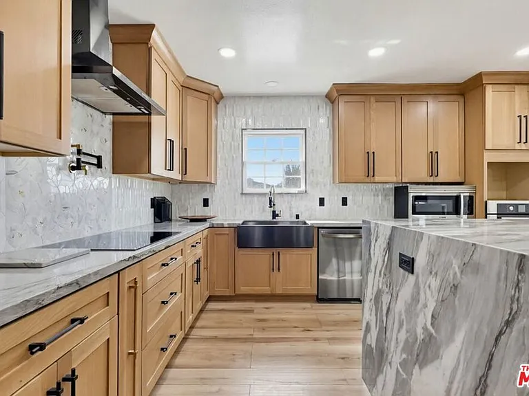 2200 Easy Ave — Photo 16