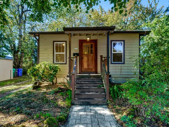 4917 N Commercial Ave, Portland, OR 97217