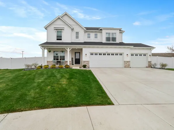 9647 Tradewind Pl, Cedar Lake, IN 46303