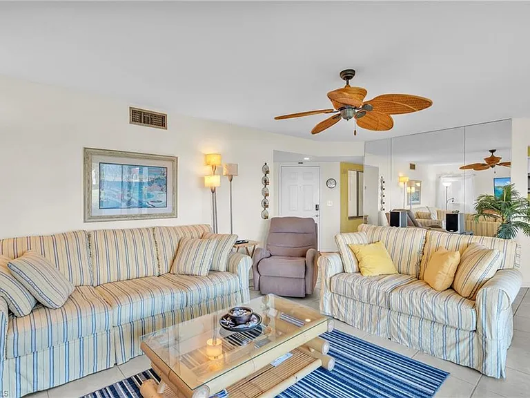 601 Beachwalk Cir #101 — Photo 12
