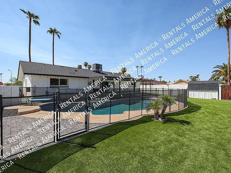 1430 E Bell De Mar Dr — Photo 35
