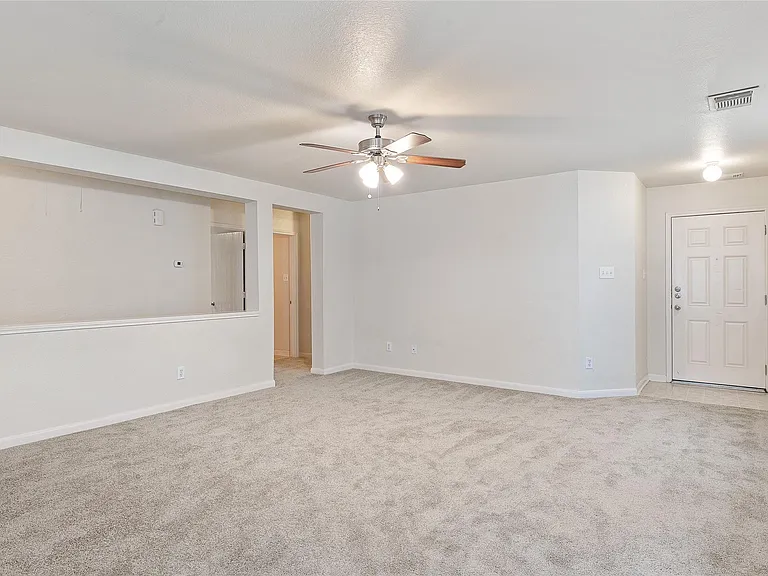 29522 Legends Stone Dr — Photo 2