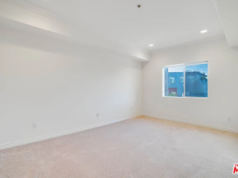 3328 Oakhurst Ave #110 — Photo 7