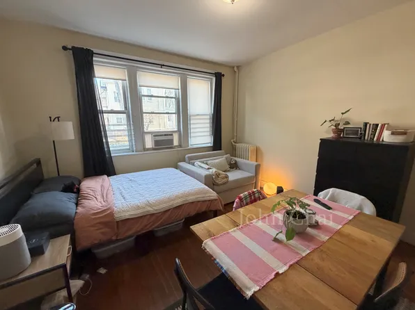 36 Linden St, Allston, MA