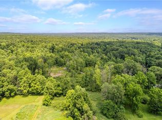 5688 Amy Boyle Rd NE, Brookfield, OH 44403