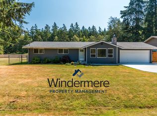 4576 Woodland Cir, Oak Harbor, WA 98277