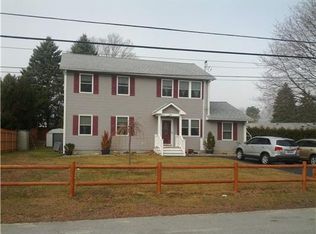 20 Sprague St, Smithfield, RI 02828
