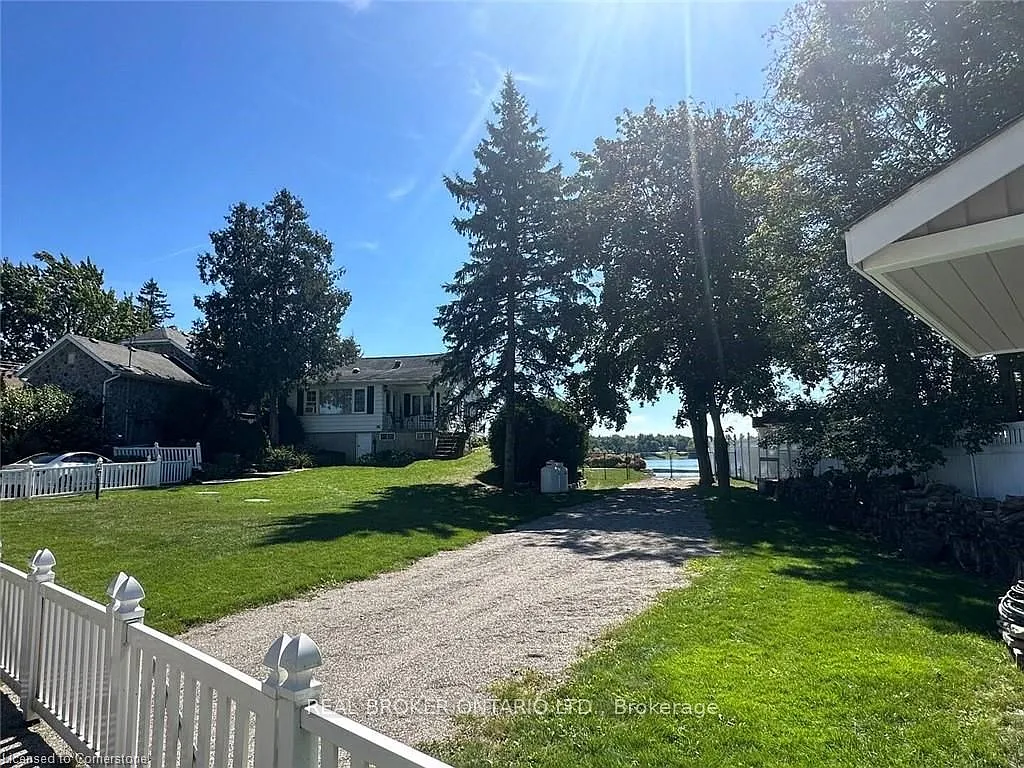 3 bed, $3,149 — Photo 3