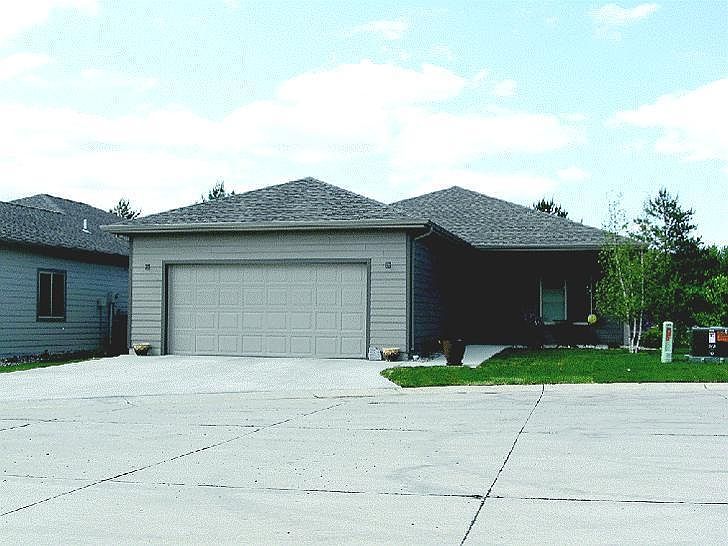 1st image of 3436 Golf Villa Dr