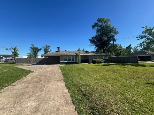 1002 Holly St, Lake Charles, LA 70601