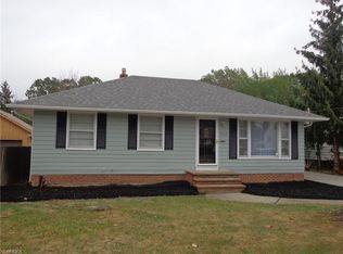 7153 W Parkview Dr, Parma, OH