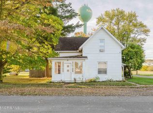 154 W Henderson St, Rawson, OH 45881