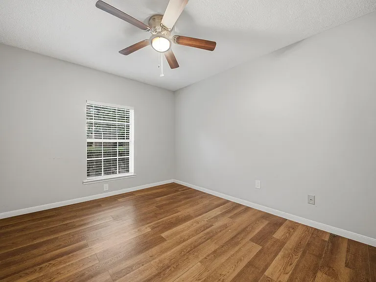 16611 Ben Ledi Dr — Photo 12