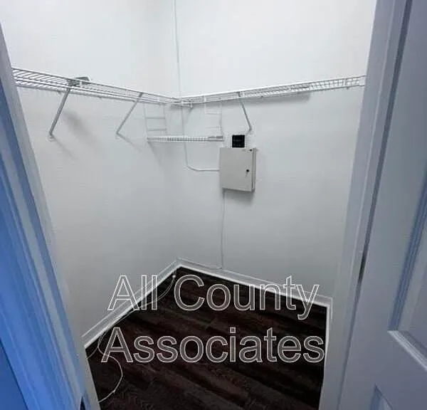 28724 Hanging Moss Loop — Photo 19