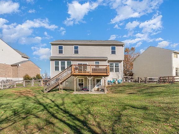 2nd image of 9770 Cherbourg Dr