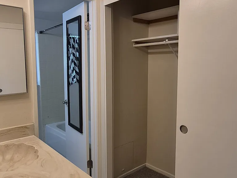 2673 Milton Ave #12 — Photo 16