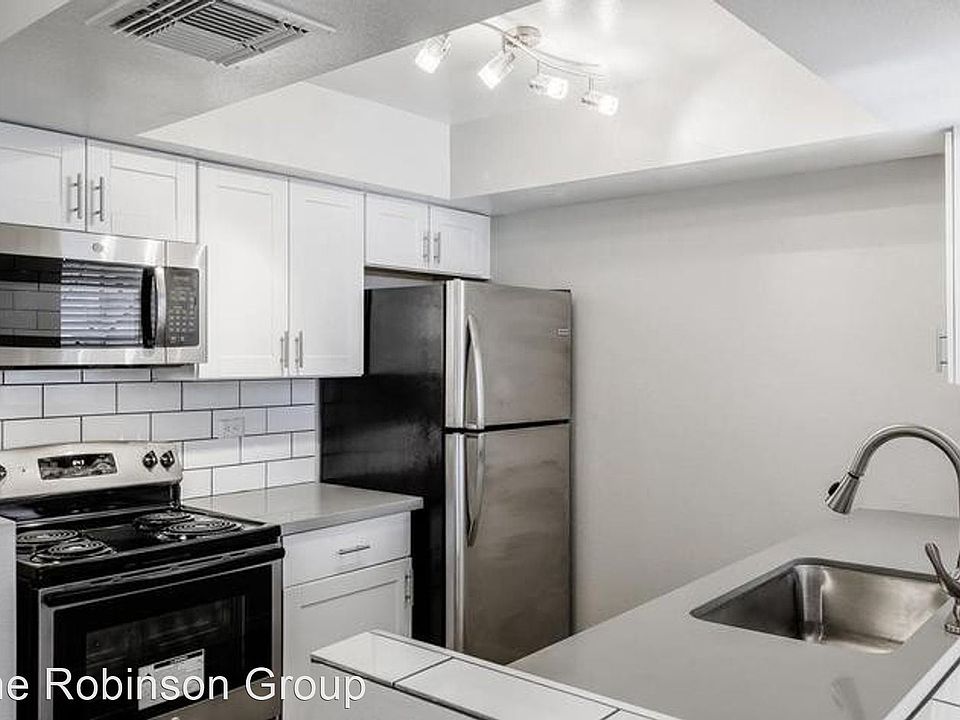 1st image of 805 W Brown St #8364127