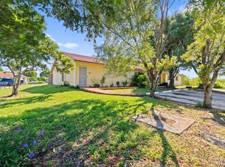 Waterside Townhomes Sec 3, Homestead, FL 33033