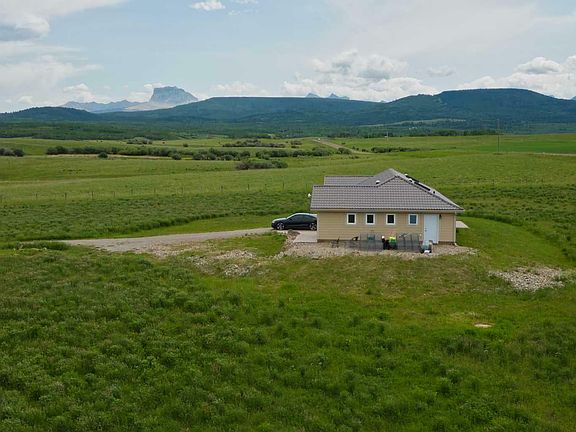 5th image of 22047 Range Road 281