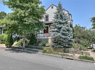 26 Fisher St, Providence, RI 02906