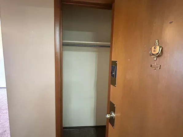 815 Loomis St, Winfield, KS