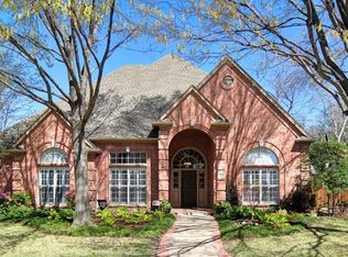 316 Park Valley Dr, Coppell, TX 75019