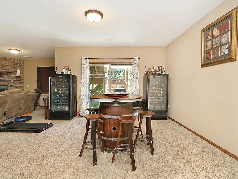 825 Laussac Dr — Photo 33