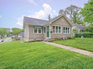 237 S Chocolay Ave, Clawson, MI 48017