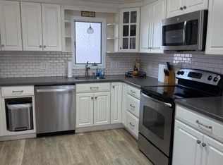 34 E Beach Way, Lavallette, NJ 08735