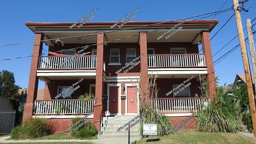 Building Photo - 710 E 26th St #1E